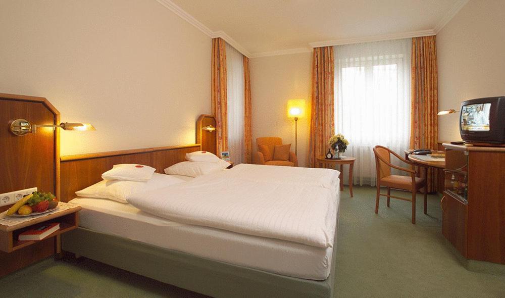 Hotel Haus Am Park Bad Homburg vor der Höhe Værelse billede